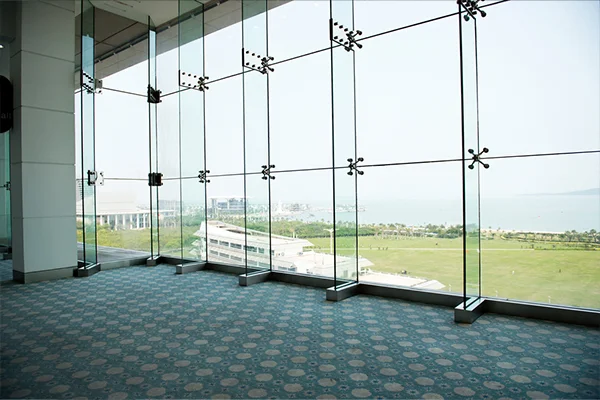 Spider Facade Glazing